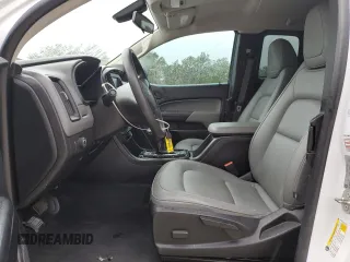 2020 Chevrolet Colorado 2WD Work Truck z VIN 1GCHSBEN6L1134250, wystawiony jako Copart lot #88162005 z przebiegiem 89 449 mil mil oraz Szkoda całkowita • Salvage title. Historia ofert i sprzedaży dostępna na DreamBid. Obrazek 7.