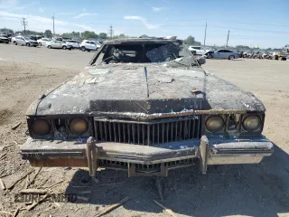 1973 Cadillac Fleetwood z VIN 6D47R3Q236154, wystawiony jako Copart lot #67947044 z przebiegiem Nie podano mil oraz Szkody całkowita. Historia ofert i sprzedaży dostępna na DreamBid. Obrazek 5.