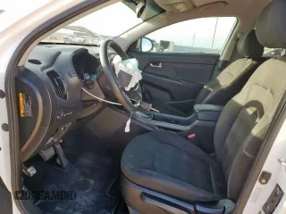 2012 Kia Sportage LX z VIN KNDPBCA22C7261796, wystawiony jako Copart lot #57284425 z przebiegiem 133 383 mil mil oraz Szkoda całkowita • Salvage title. Historia ofert i sprzedaży dostępna na DreamBid. Obrazek 7.
