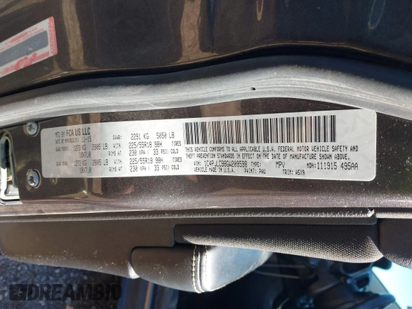 2016 Jeep Cherokee Latitude with VIN 1C4PJLCB8GW209598, listed as a IAAI auction lot 41506547 with 122,598 mi miles. Bid and sale history available at carsss.com. Image 9.
