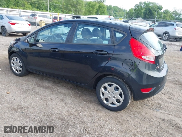 2013 Ford Fiesta SE z VIN 3FADP4EJ0DM149488, wystawiony jako IAAI lot #42373815 z przebiegiem 195 835 mil mil oraz . Historia ofert i sprzedaży dostępna na DreamBid. Obrazek 3.