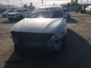 2017 Volvo V60 Premier with VIN YV140MEK9H1372844, listed as a Copart auction lot 44584685 with 131,025 mi miles and Salvage Title. Bid and sale history available at carsss.com. Image 11.