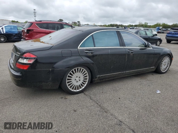 2007 Mercedes-Benz S 550 z VIN WDDNG86X67A131688, wystawiony jako Copart lot #57993685 z przebiegiem 143 631 mil mil oraz Czysty tytuł • Clean title. Historia ofert i sprzedaży dostępna na DreamBid. Obrazek 3.