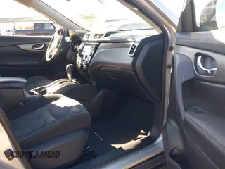 2016 Nissan Rogue SV with VIN KNMAT2MT6GP714311, listed as a IAAI auction lot 41802626 with 86,660 mi miles. Bid and sale history available at carsss.com. Image 5.