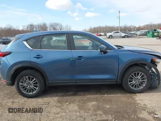 2018 Mazda CX-5 Sport with VIN JM3KFBBM0J0331656, listed as a IAAI auction lot 41966948 with 117,213 mi miles. Bid and sale history available at carsss.com. Image 13.