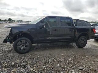 2022 Ford F-150 Lightning Pro z VIN 1FTVW1EL7NWG00726, wystawiony jako Copart lot #57283755 z przebiegiem 55 672 mil mil oraz Szkody całkowita. Historia ofert i sprzedaży dostępna na DreamBid. Obrazek 1.