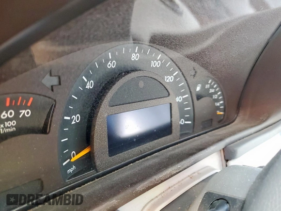 2001 Mercedes-Benz C 320 с VIN WDBRF64J01F043584, выставлен на аукционе Copart как лот 62385365 с пробегом Не указан миль и Списание • Salvage title. История ставок и продаж доступна на DreamBid. Изображение 9.