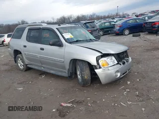 2004 GMC Envoy SLT with VIN 1GKET12S946177171, listed as a IAAI auction lot 41231093 with 182,574 mi miles and . Bid and sale history available at DreamBid. Image 1.