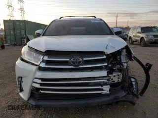 2016 Toyota Highlander Hybrid Limited with VIN 5TDDCRFH8GS015007, listed as a Copart auction lot 83711024 with 106,441 mi miles and Salvage Title. Bid and sale history available at carsss.com. Image 5.