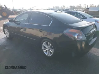2010 Nissan Altima 3.5 SR with VIN 1N4BL2AP2AN527586, listed as a IAAI auction lot 41454445 with 184,955 mi miles. Bid and sale history available at carsss.com. Image 3.