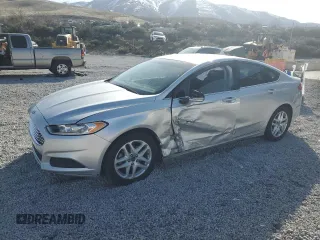 2016 Ford Fusion SE with VIN 3FA6P0H73GR126196, listed as a Copart auction lot 51950475 with 131,631 mi miles and Salvage Title. Bid and sale history available at DreamBid. Image 1.