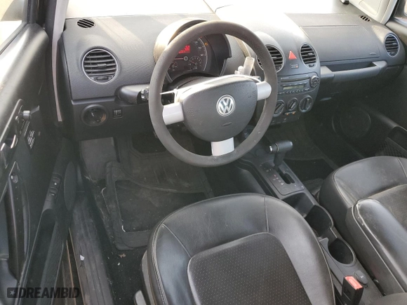 2008 Volkswagen New Beetle Coupe S with VIN 3VWPW31C38M503096, listed as a Copart auction lot 68381174 with 75,341 mi miles and Salvage Title. Bid and sale history available at carsss.com. Image 8.