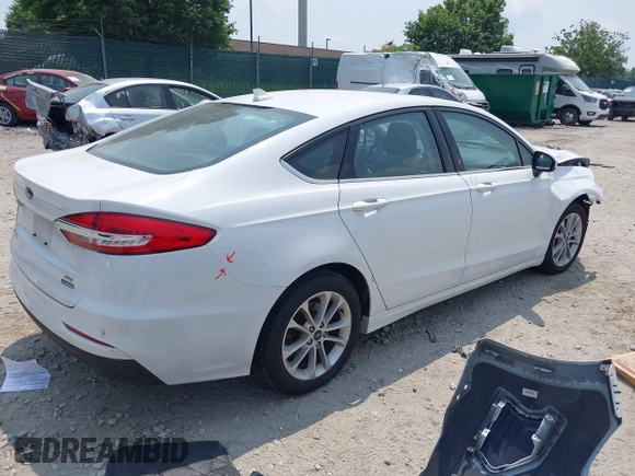2020 Ford Fusion SE with VIN 3FA6P0LUXLR155881, listed as a IAAI auction lot 42426199 with 103,809 mi miles and . Bid and sale history available at DreamBid. Image 4.
