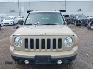 2017 Jeep Patriot High Altitude with VIN 1C4NJPFAXHD203977, listed as a IAAI auction lot 42496814 with 170,399 mi miles and . Bid and sale history available at DreamBid. Image 12.