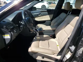 2011 Mercedes-Benz E 350 Luxury with VIN WDDHF8HB6BA383967, listed as a Copart auction lot 58810805 with 155,271 mi miles and Salvage title. Bid and sale history available at DreamBid. Image 7.