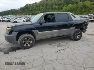2002 Chevrolet Avalanche with VIN 3GNEK13T42G168855, listed as a Copart auction lot 71682084 with 179,918 mi miles and Salvage Title. Bid and sale history available at carsss.com. Image 1.