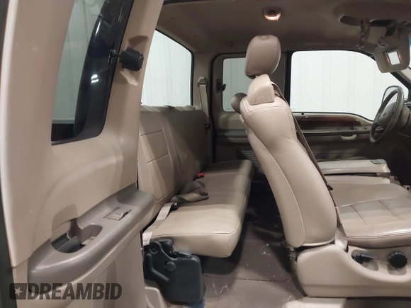 2002 Ford F-350 XL with VIN 1FTSX31F42EB82753, listed as a IAAI auction lot 42231353 with 229,223 mi miles and . Bid and sale history available at DreamBid. Image 8.