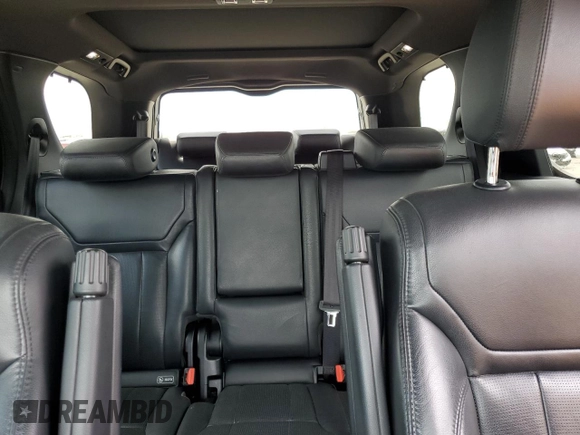 2018 Land Rover Discovery HSE z VIN SALRR2RV7JA051328, wystawiony jako Copart lot #51703255 z przebiegiem 164 966 mil mil oraz Czysty tytuł • Clean title. Historia ofert i sprzedaży dostępna na DreamBid. Obrazek 10.