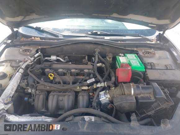 2010 Ford Fusion SE with VIN 3FAHP0HA3AR248729, listed as a IAAI auction lot 42030832 with 113,972 mi miles. Bid and sale history available at carsss.com. Image 10.