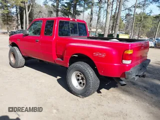 1998 Ford Ranger XL with VIN 1FTZR15U1WTA32493, listed as a IAAI auction lot 41412065 with 201,749 mi miles. Bid and sale history available at carsss.com. Image 3.