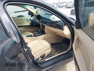 2007 BMW 3 Series 328i with VIN WBAVA33517KX71509, listed as a IAAI auction lot 41868505 with 167,905 mi miles and . Bid and sale history available at DreamBid. Image 5.