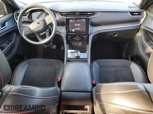 2024 Jeep Grand Cherokee Altitude X with VIN 1C4RJHAG2RC716215, listed as a Copart auction lot 42922815 with 14,653 mi miles and Salvage title. Bid and sale history available at DreamBid. Image 8.