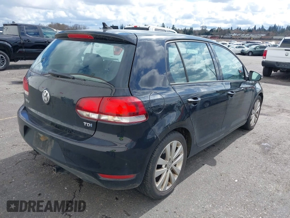 2012 Volkswagen Golf TDI z VIN WVWDM7AJ2CW334537, wystawiony jako IAAI lot #41836985 z przebiegiem 115 640 mil mil oraz . Historia ofert i sprzedaży dostępna na DreamBid. Obrazek 4.