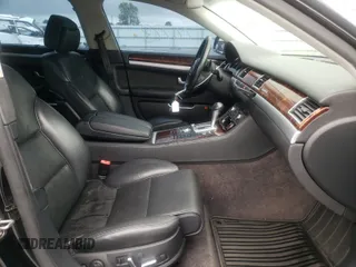2009 Audi A8 4.2L z VIN WAUMV94E39N007602, wystawiony jako Copart lot #54664901 z przebiegiem 128 283 mil mil oraz Nie do naprawy • Non repairable. Historia ofert i sprzedaży dostępna na DreamBid. Obrazek 5.