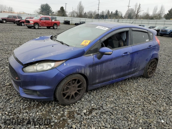 2015 Ford Fiesta ST with VIN 3FADP4GX8FM124018, listed as a Copart auction lot 43229785 with 85,972 mi miles and Salvage Title. Bid and sale history available at carsss.com. Image 1.