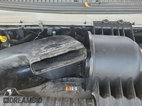 2014 Ford Econoline Cargo Commercial with VIN 1FTNE2EW0EDA53278, listed as a IAAI auction lot 42854412 with 188,803 mi miles and . Bid and sale history available at DreamBid. Image 6.