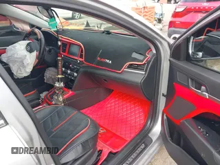 2020 Hyundai Elantra Value Edition z VIN 5NPD84LF5LH601655, wystawiony jako IAAI lot #40469963 z przebiegiem 58 932 mil mil oraz . Historia ofert i sprzedaży dostępna na DreamBid. Obrazek 5.