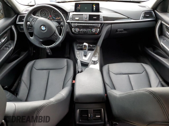2016 BMW 3 Series 320i xDrive с VIN WBA8E5G50GNU21486, выставлен на аукционе Copart как лот 52612825 с пробегом 74 367 миль миль и Списание • Salvage title. История ставок и продаж доступна на DreamBid. Изображение 8.