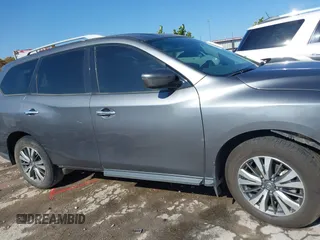 2020 Nissan Pathfinder S with VIN 5N1DR2AN5LC643553, listed as a IAAI auction lot 40581997 with 99,062 mi miles. Bid and sale history available at carsss.com. Image 13.