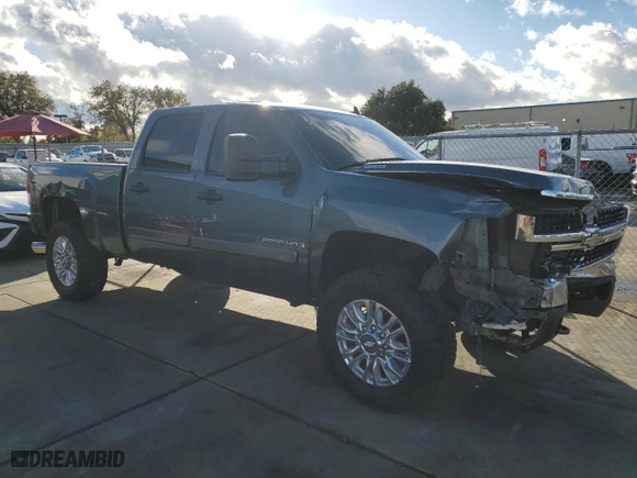 2008 Chevrolet Silverado 2500HD Work Truck with VIN 1GCHK23668F175581, listed as a Copart auction lot 80163264 with NaN miles and Salvage Title. Bid and sale history available at carsss.com. Image 4.