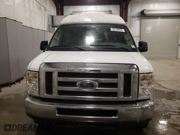 2008 Ford Econoline Cargo Commercial with VIN 1FTNS24W98DB59808, listed as a Copart auction lot 84301644 with 99,537 mi miles and Clean Title. Bid and sale history available at DreamBid. Image 5.
