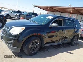 2013 Chevrolet Equinox LS z VIN 2GNALBEK3D6281989, wystawiony jako IAAI lot #41904518 z przebiegiem 126 262 mil mil oraz . Historia ofert i sprzedaży dostępna na DreamBid. Obrazek 14.