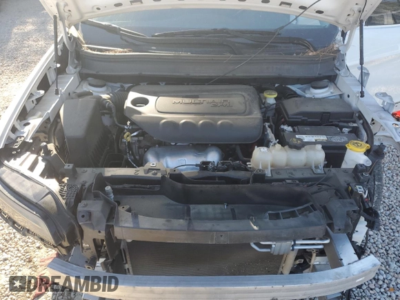2019 Jeep Cherokee Latitude with VIN 1C4PJLCB7KD370156, listed as a Copart auction lot 50612335 with 101,499 mi miles and Salvage Title. Bid and sale history available at carsss.com. Image 13.