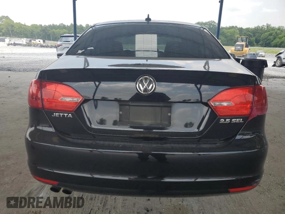 2012 Volkswagen Jetta SEL with VIN 3VWLX7AJ2CM409477, listed as a Copart auction lot 59476915 with 156,035 mi miles and Salvage title. Bid and sale history available at DreamBid. Image 6.