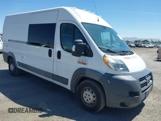 2018 Ram ProMaster Cargo z VIN 3C6URVHG3JE116329, wystawiony jako IAAI lot #42331735 z przebiegiem 161 377 mil mil oraz . Historia ofert i sprzedaży dostępna na DreamBid. Obrazek 1.