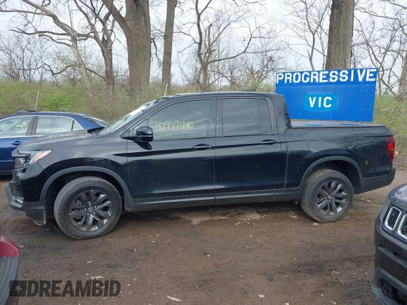 2021 Honda Ridgeline Sport with VIN 5FPYK3F19MB017134, listed as a IAAI auction lot 41942440 with 30,794 mi miles and . Bid and sale history available at DreamBid. Image 14.
