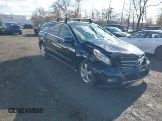 2011 Mercedes-Benz R 350 with VIN 4JGCB6FE1BA130049, listed as a IAAI auction lot 41402227 with 155,557 mi miles and . Bid and sale history available at DreamBid. Image 1.