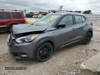 2020 Nissan Kicks SR z VIN 3N1CP5DV6LL571479, wystawiony jako Copart lot #62163695 z przebiegiem 36 022 mil mil oraz Szkoda całkowita • Salvage title. Historia ofert i sprzedaży dostępna na DreamBid. Obrazek 1.