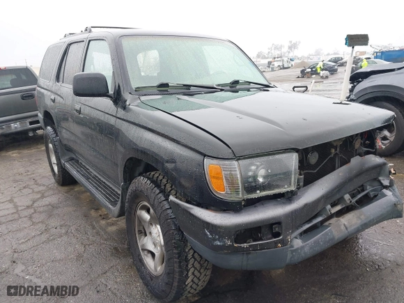 1998 Toyota 4Runner with VIN JT3GM84R2W0034920, listed as a IAAI auction lot 41550366 with 208,407 mi miles. Bid and sale history available at carsss.com. Image 1.
