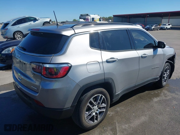 2019 Jeep Compass Altitude with VIN 3C4NJCBB1KT819754, listed as a IAAI auction lot 42083019 with 79,949 mi miles and . Bid and sale history available at DreamBid. Image 4.