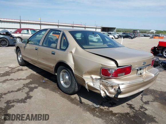 1996 Chevrolet Caprice Classic 1SA Special Value Pkg with VIN 1G1BL52P9TR190980, listed as a IAAI auction lot 42019775 with 135,432 mi miles. Bid and sale history available at carsss.com. Image 3.