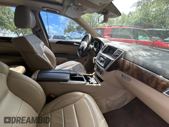 2012 Mercedes-Benz M 350 с VIN 4JGDA5HB1CA040762, выставлен на аукционе Copart как лот 65743595 с пробегом 135 709 миль миль и Чистый • Clean title. История ставок и продаж доступна на DreamBid. Изображение 5.