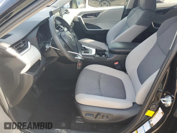 2019 Toyota RAV4 XLE with VIN JTMP1RFV7KD511381, listed as a Copart auction lot 63565625 with 95,470 mi miles and Salvage title. Bid and sale history available at DreamBid. Image 7.