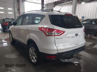 2013 Ford Escape SE с VIN 1FMCU0GX9DUD77960, выставлен на аукционе IAAI как лот 41498045 с пробегом 152 730 миль миль и . История ставок и продаж доступна на DreamBid. Изображение 3.