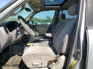 2004 Toyota Sequoia SR5 with VIN 5TDZT34A54S223348, listed as a Copart auction lot 51824315 with 283,557 mi miles and Clean Title. Bid and sale history available at carsss.com. Image 7.