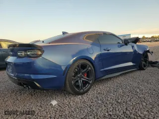 2019 Chevrolet Camaro 1SS with VIN 1G1FE1R73K0137057, listed as a Copart auction lot 86335504 with 33,960 mi miles and Salvage Title. Bid and sale history available at carsss.com. Image 3.